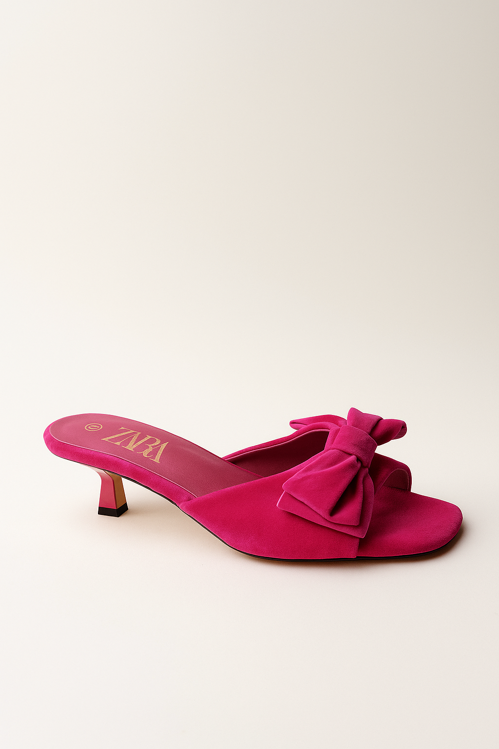 Sandale Chic avec Nœud – Rouge Élégant – Image 2