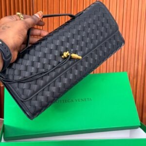 Pochette Femme Noir Tressée Bottega Veneta Cuir