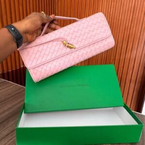 Pochette Femme Rose poudré Tressée Bottega Veneta Cuir